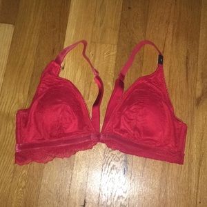 VS Red Lace Triangle Bralette (front clasp) NEW